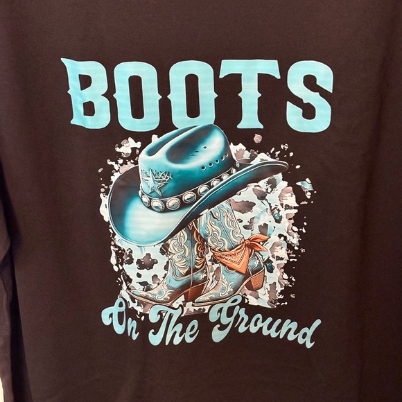 🆕Black And Turquoise Graphic T-Shirt With Boots And Hat Design. Size 2X. NWT. - Picture 4 of 8